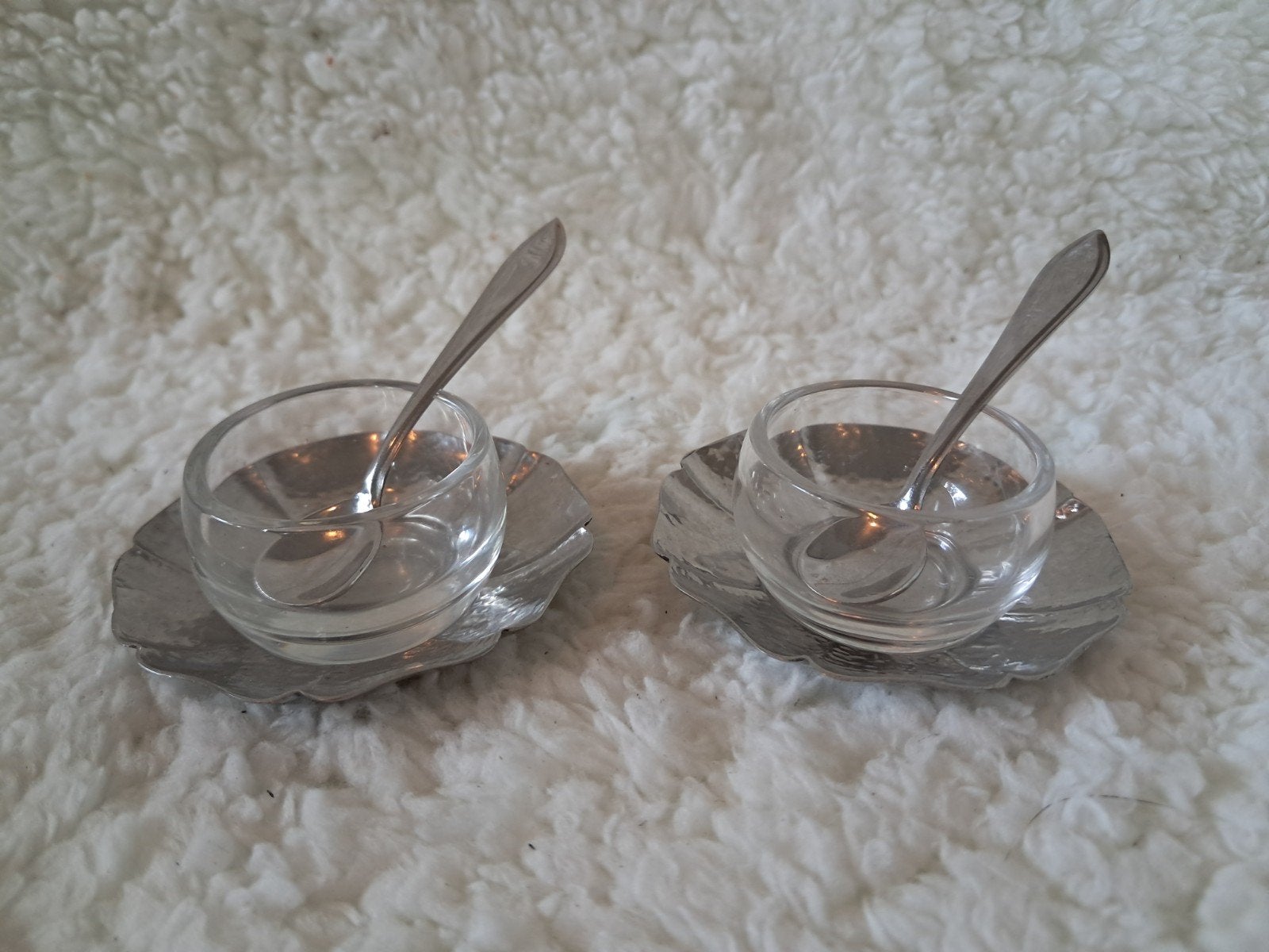 Vintage Set van 2 zilverkleurige zoutvaatjes met lepeltjes, Ophalen of Verzenden