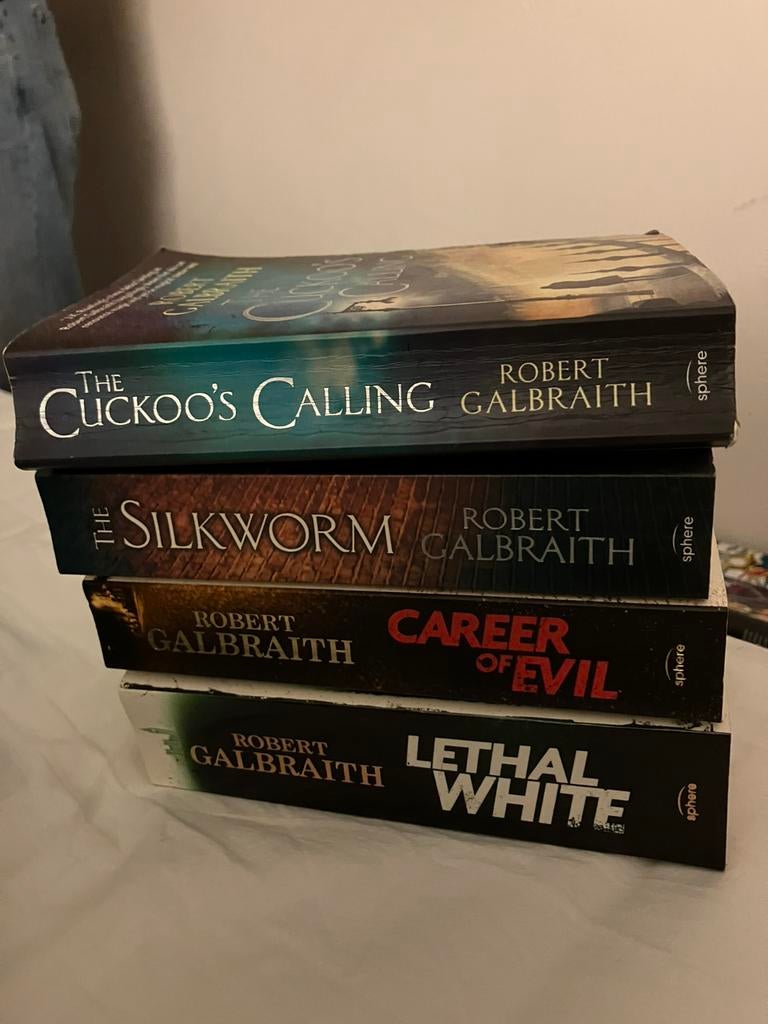 Robert Galbraith/ JK Rowling Cormoran Strike eerste 4 boeken, Ophalen of Verzenden, Zo goed als nieuw