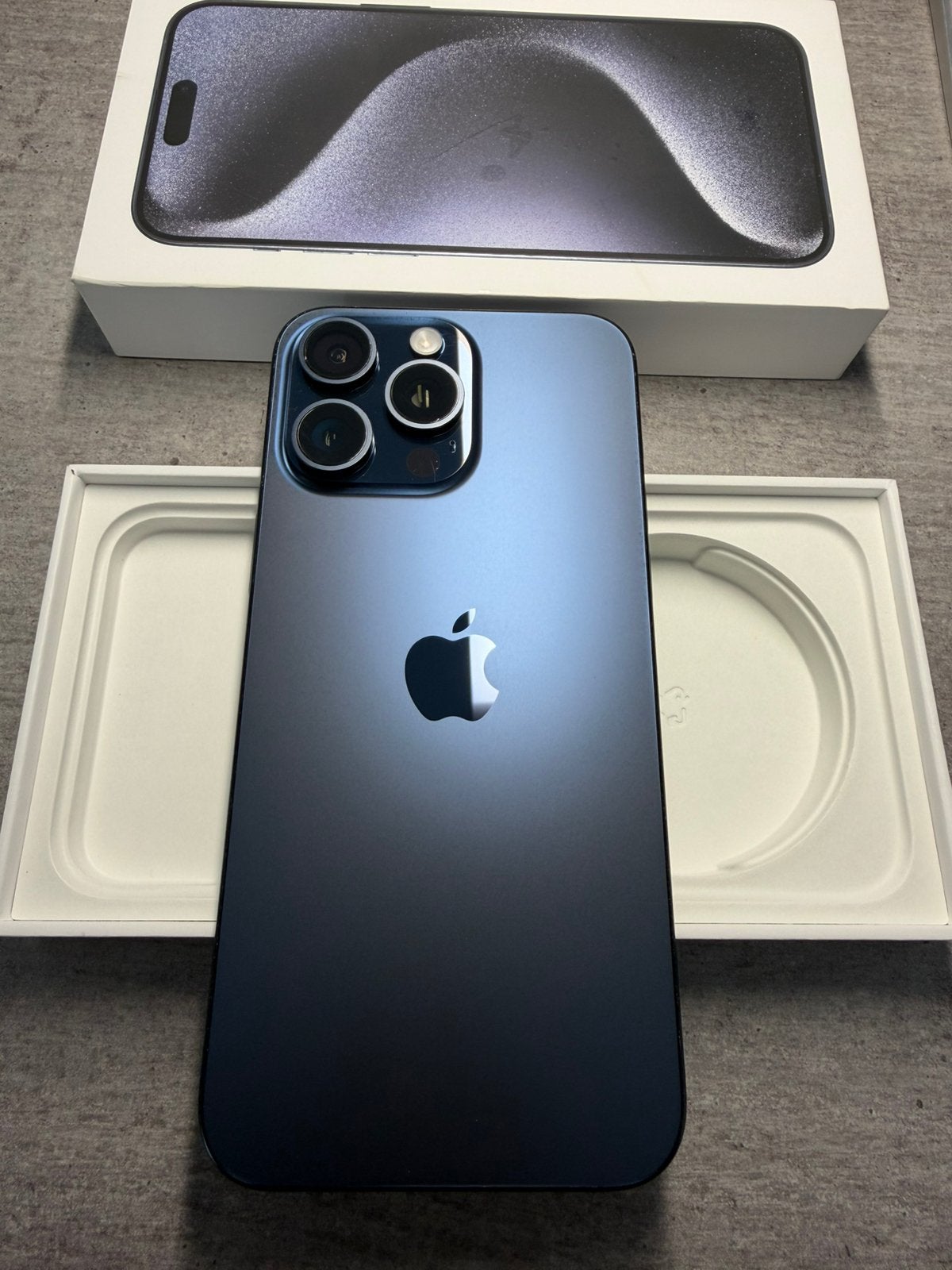  Apple iphone 15 Pro Max Deep Blue 512GB bat.87%, Telecommunicatie, Mobiele telefoons | Apple iPhone, 512 GB, Apple, Apple, Blauw