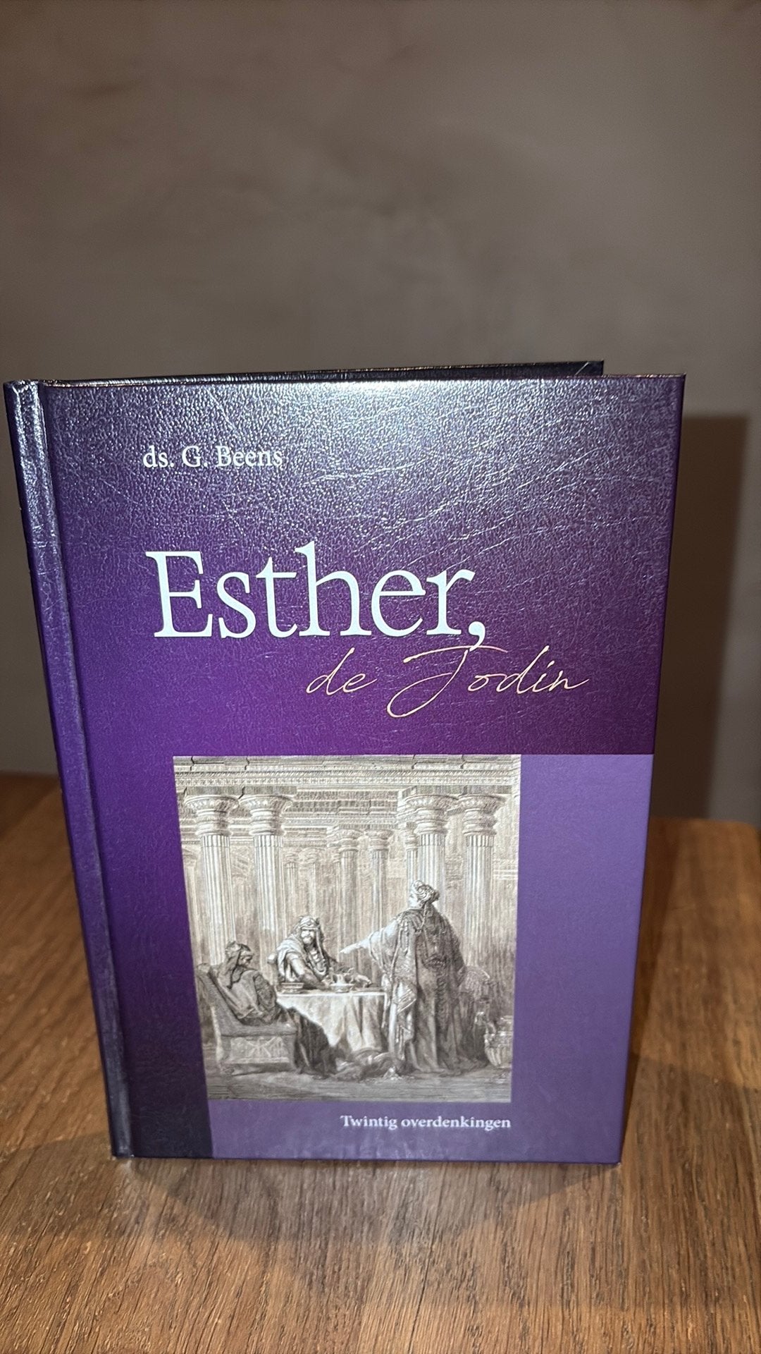 KR-1 Ds G. Beens - Esther, de Jodin, Ophalen of Verzenden, Zo goed als nieuw, G. Beens