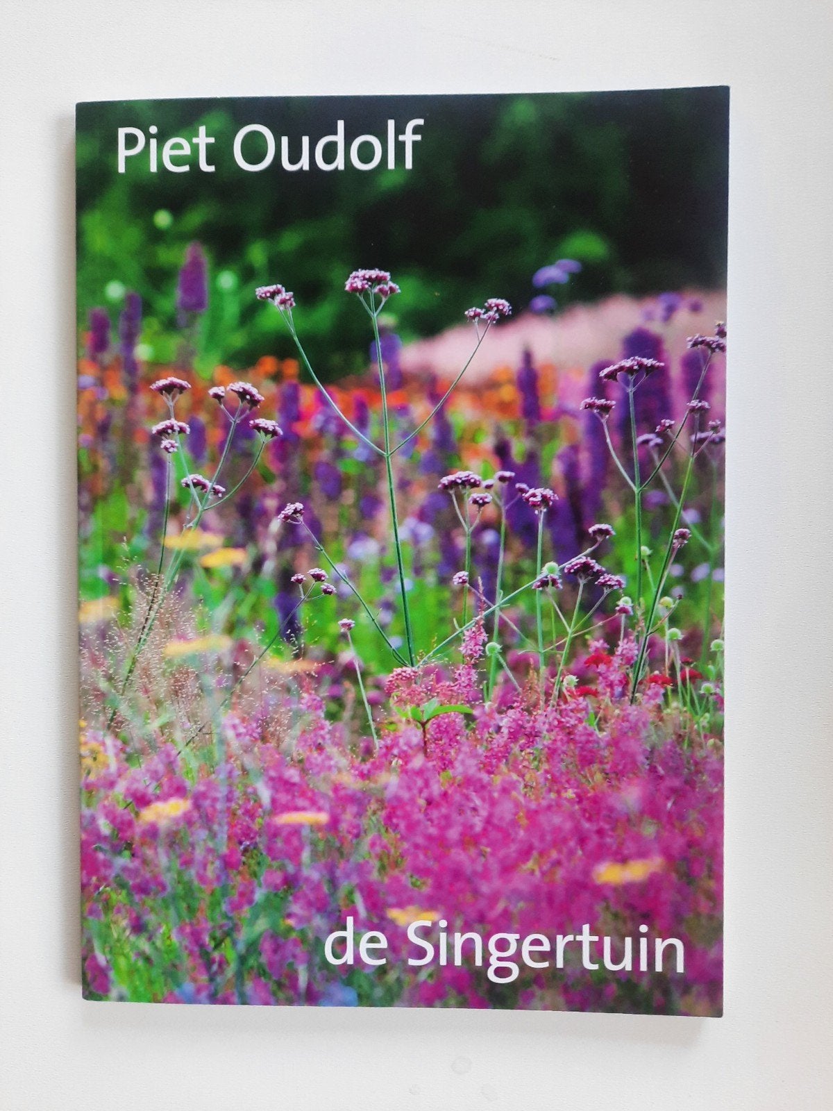 Piet Oudolf , De Singertuin . H. Stoop-de Meester, Boeken, Ophalen of Verzenden, Zo goed als nieuw, Henriëtte Stoop-de Meester