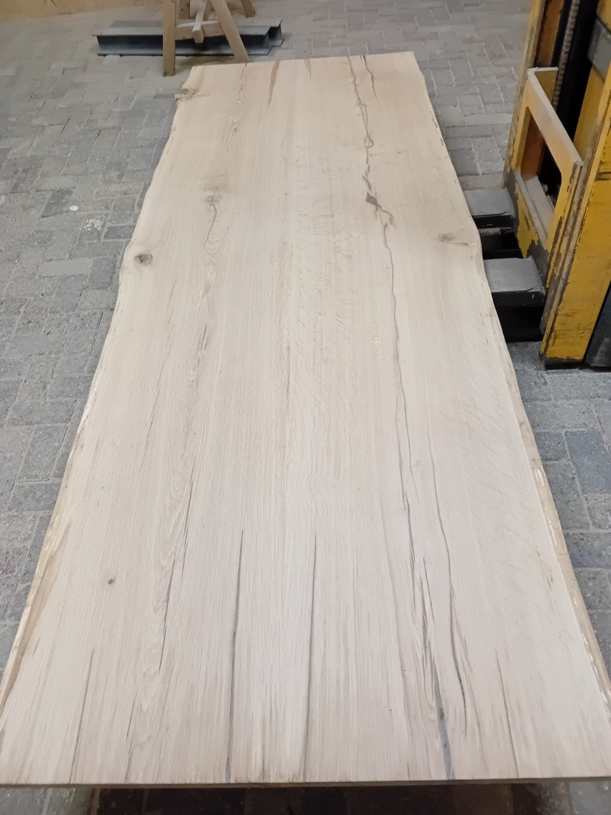 Boomstamtafel | eiken | direct leverbaar, Ophalen, Tafel en meer, Info@tafelenmeer.nl, Eikenhout