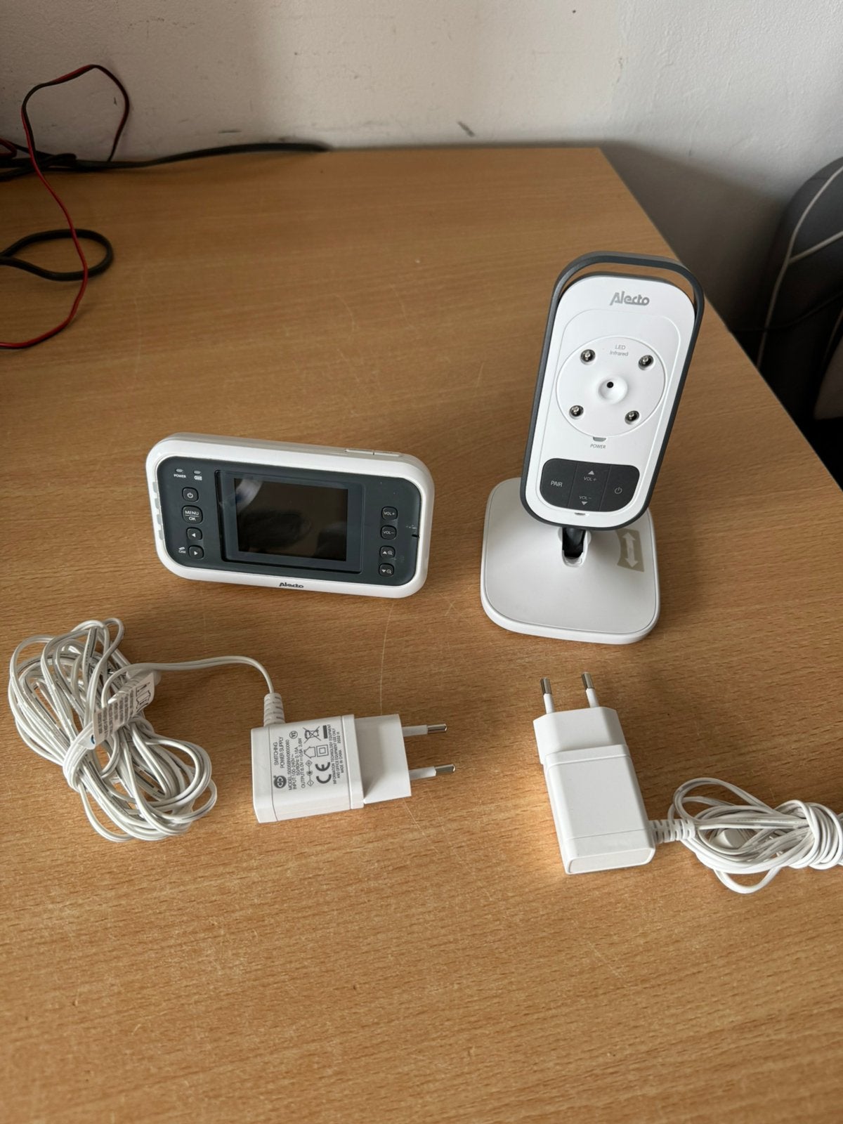 Video Babyfoon Alecto DVM-75 + talk functie Camera /Monitor, Ophalen of Verzenden, Zo goed als nieuw, 250 meter of meer, Camera