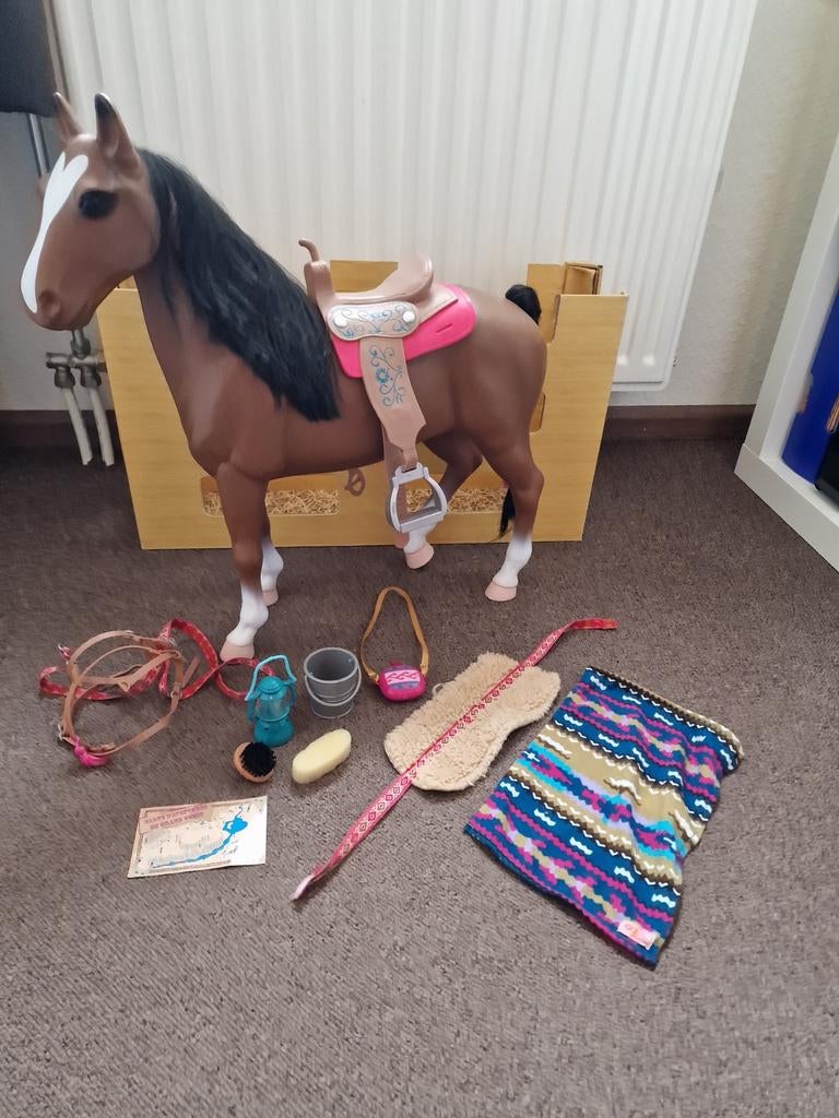 Paard met stal en accessoires, Ophalen of Verzenden, Zo goed als nieuw, Overige typen