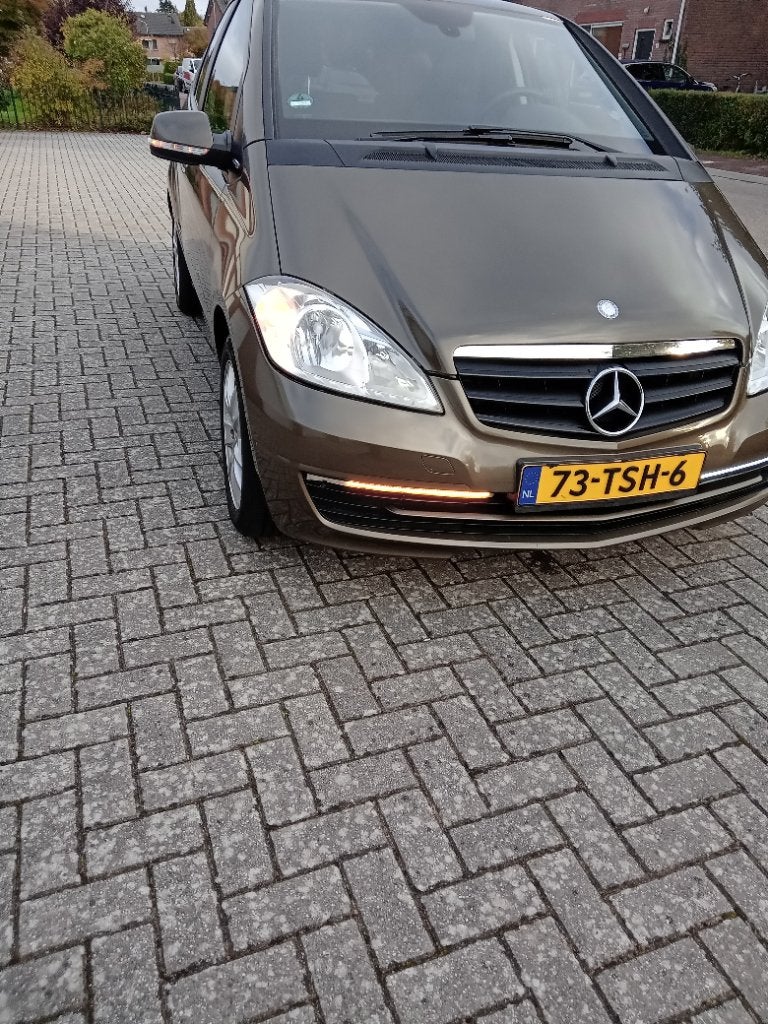 Mercedes-Benz A-Klasse 1.5 A160 5DRS 2012 Bruin, Auto's, Mercedes-Benz, Voorwielaandrijving, Euro 5, Zwart, Bruin