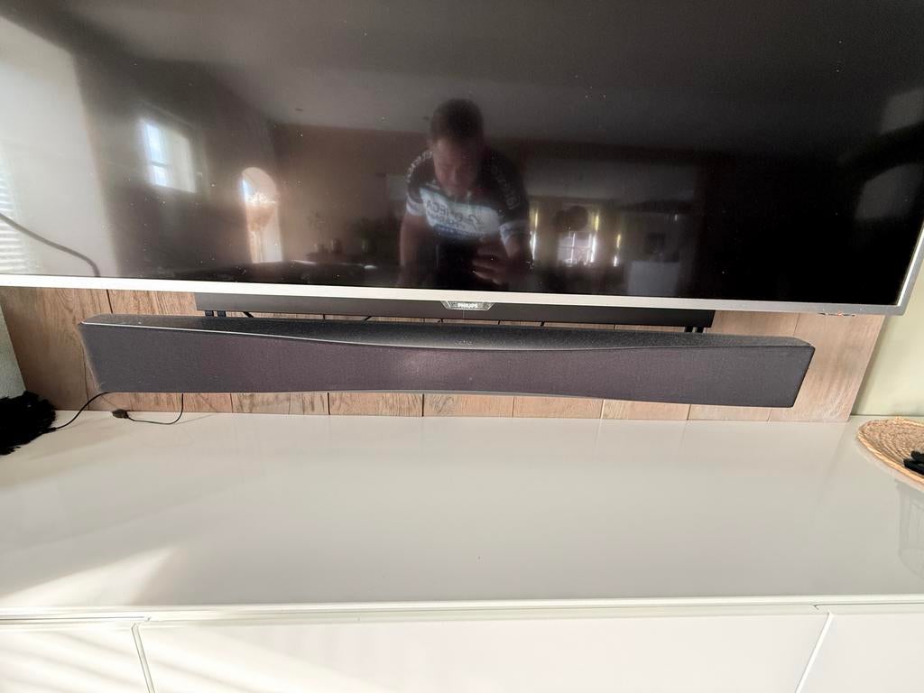 Jamo Torsten soundbar + Subwoofer - Krachtige Baservaring, Audio, Tv en Foto, Ophalen, Subwoofer, Zo goed als nieuw, 60 tot 120 watt