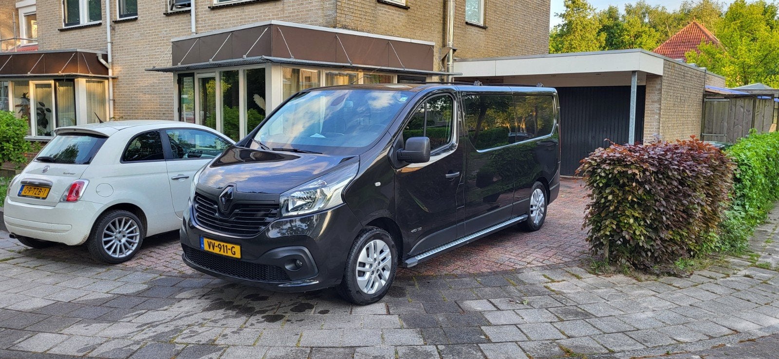 Renault Trafic 1.6 DCI 2016, Voorwielaandrijving, Euro 5, Zwart, 4 cilinders