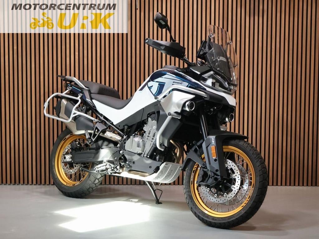 CFMOTO MT 800 EXPLORER (bj 2025), Motoren, 2 cilinders, Motorrijbewijs A, Bedrijf, Onbekend