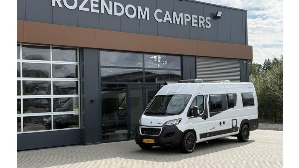 Sunlight Cliff 640 Enkele bedden, 18 inch, eerste eigenaar!!, Buscamper of Camperbus, Sunlight, Ringverwarming, Fiat