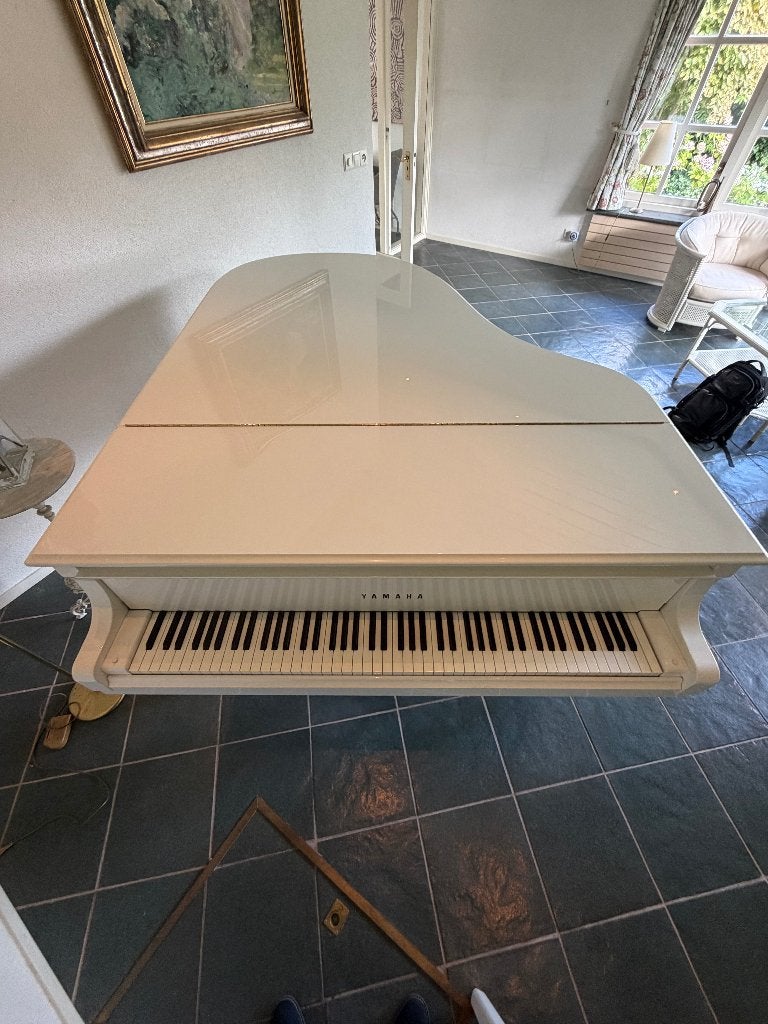 Yamaha piano veugel, Ophalen, Wit, Zo goed als nieuw, Hoogglans