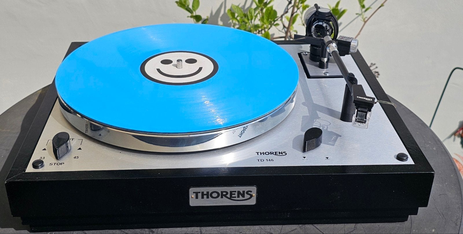 Thorens TD146 vintage autostop gereviseerd+ garantie !, Thorens, Refurbished, Ophalen of Verzenden, Platenspeler