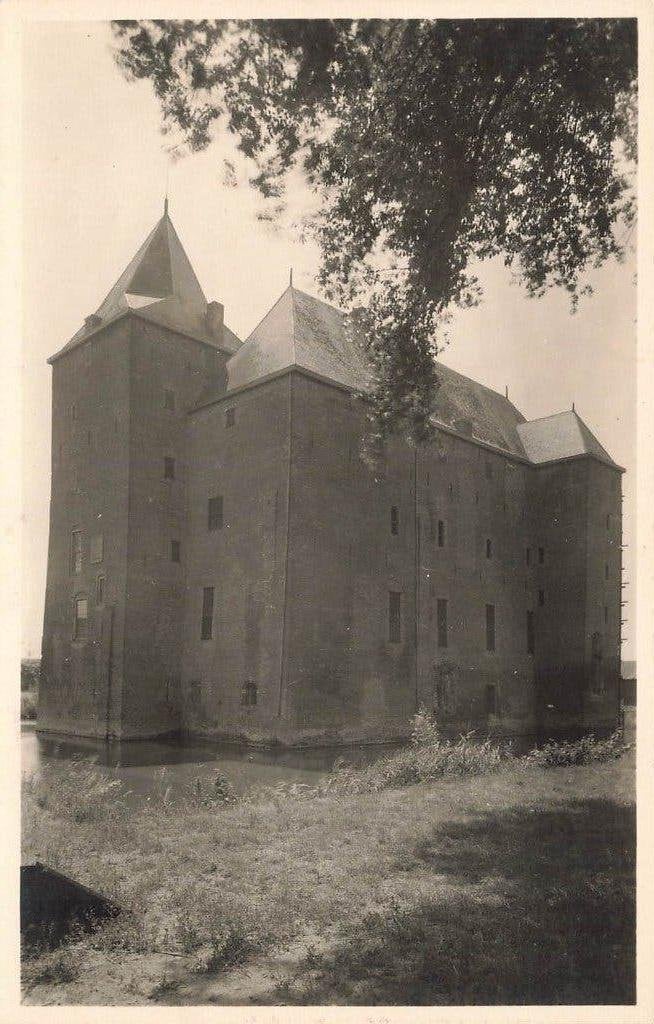 Slot Loevestein, Ophalen of Verzenden, 1940 tot 1960, Ongelopen, Gelderland