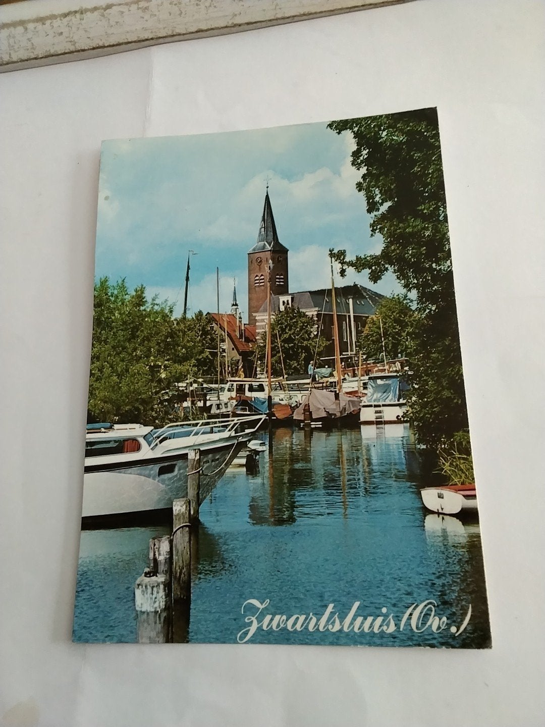 Ansichtkaart Zwartsluis (Ov.) - Kerk en boten, Verzamelen, Ophalen of Verzenden