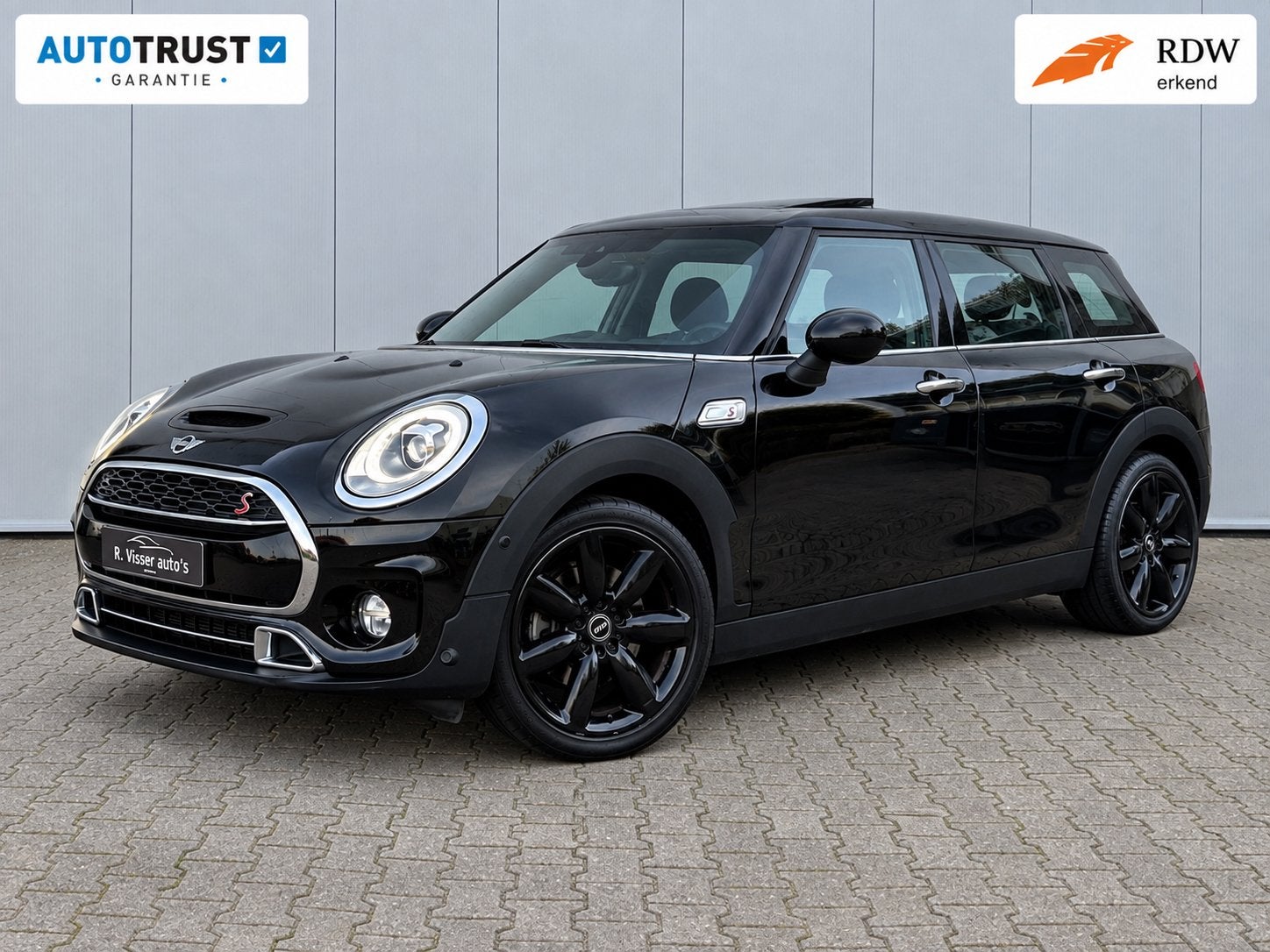 Mini Cooper Clubman S 2.0 2016 Pano/JCW/Hud/Xenon/Leder, Auto's, 1998 cc, Zwart, 17 km/l, 1300 kg