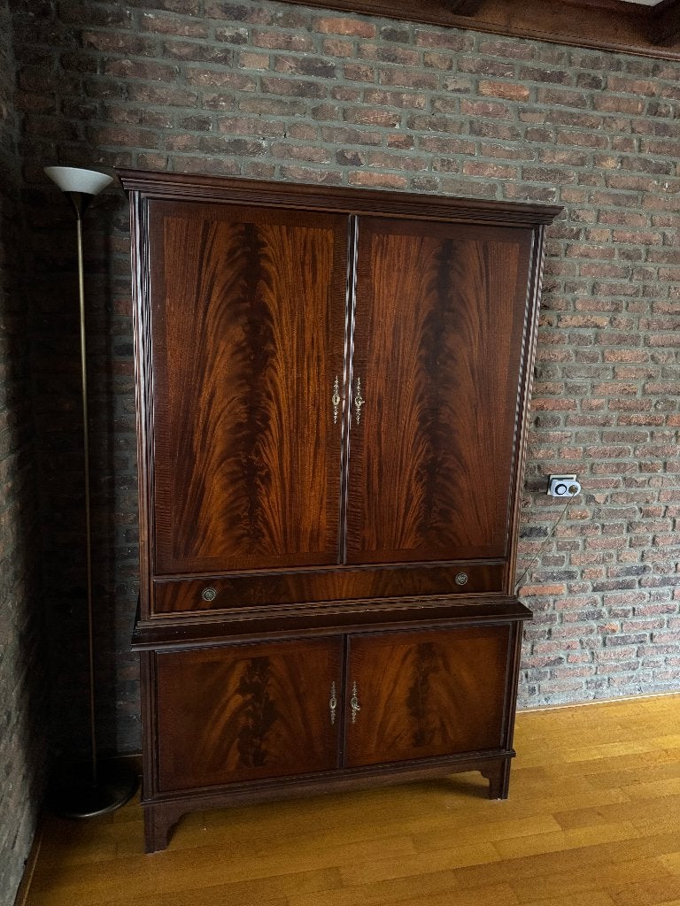 Gepolijste klassieke bestek en servies kast, Ophalen, Gebruikt, 150 tot 200 cm, 25 tot 50 cm