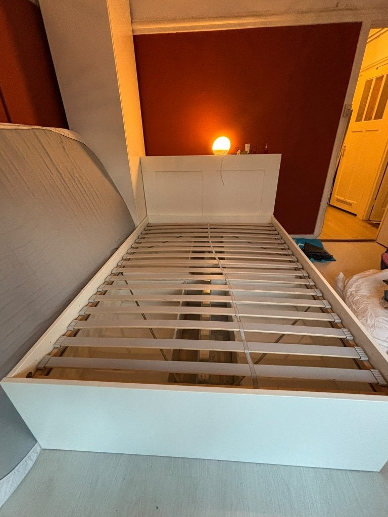 IKEA BRIMNES bed 140x200cm hoofdeinde + 4 lades, Ophalen, Gebruikt, Wit, Tweepersoons