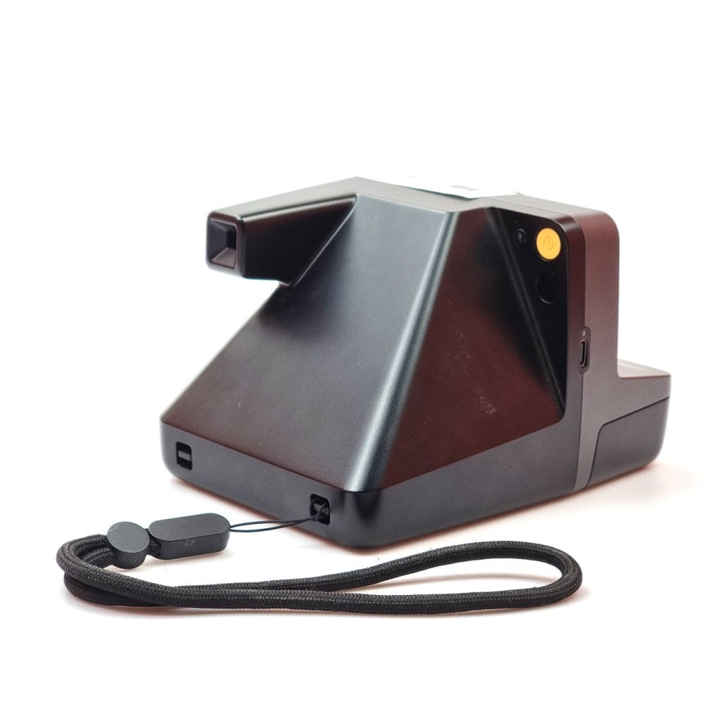 Polaroid Now Instant Gen 3 Camera Zwart | In Nette Staat, Polaroid, Gebruikt, Support@polaroid.com, 1265 Main St., Bldg. W3
Waltham, MA 02451
United States