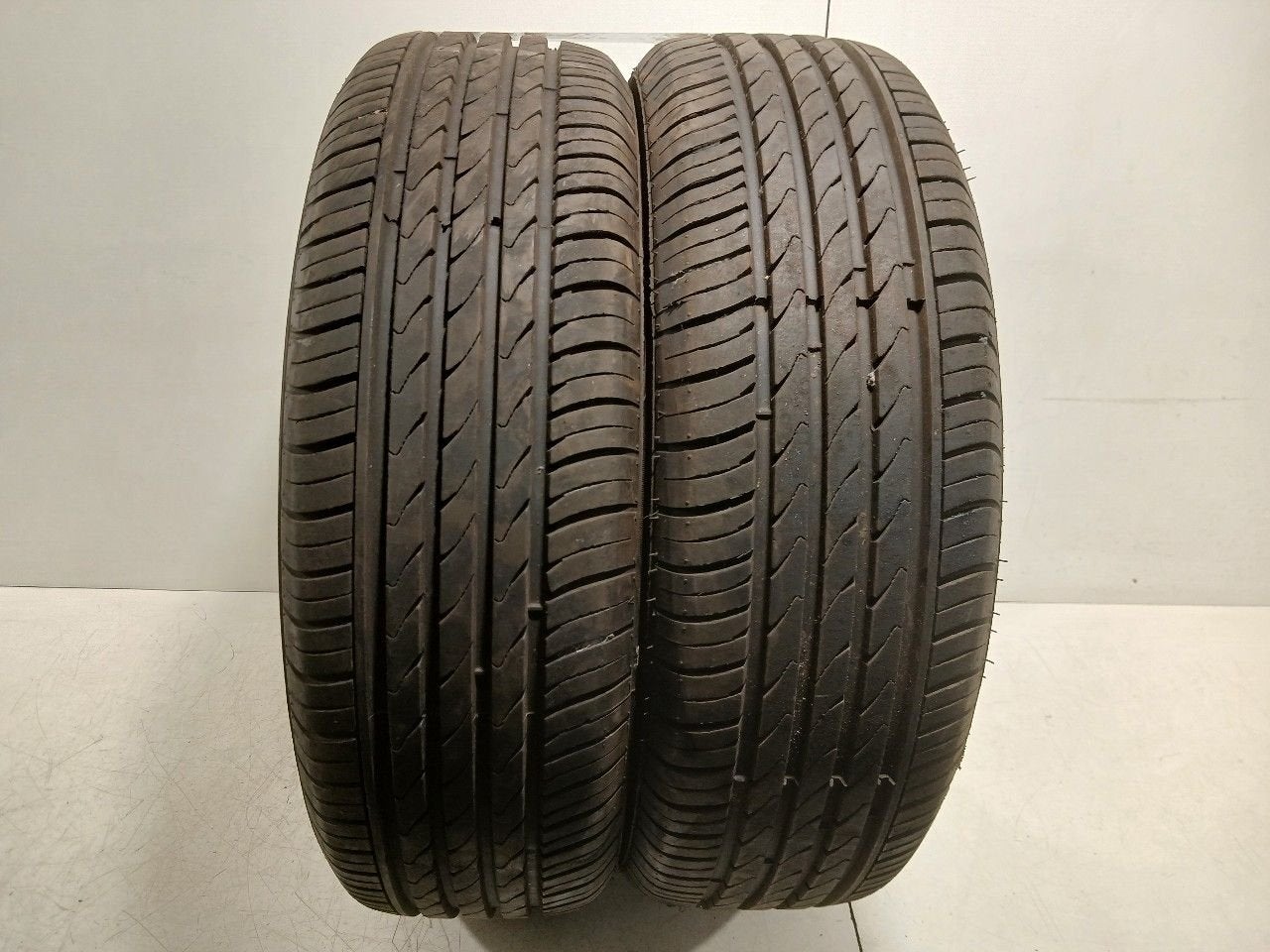 Bandenset 2 stuks Zomer 185 65 R15, Onderdelen@venauto.nl, Van der Ven Autorecycling B.V., Gebruikt, 15 inch