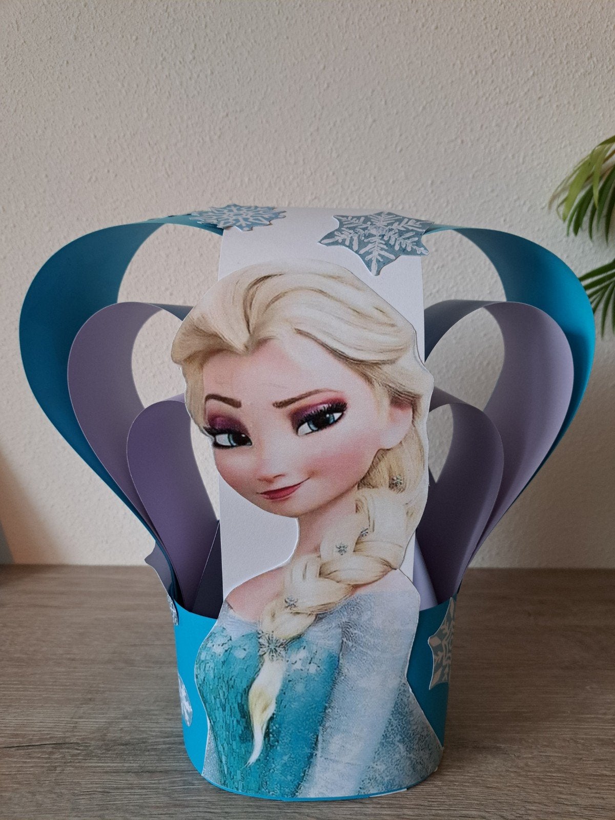 Frozen Elsa Verjaardagskroon - Nummer 4, Ophalen of Verzenden, Nieuw, Kostuum, Verjaardag
