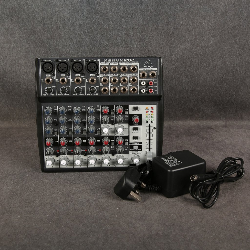 Behringer Xenyx 1202 Mixer - Compacte 12-kanaals Mengtafel, Muziek en Instrumenten, Mengpanelen, Ophalen of Verzenden, Gebruikt