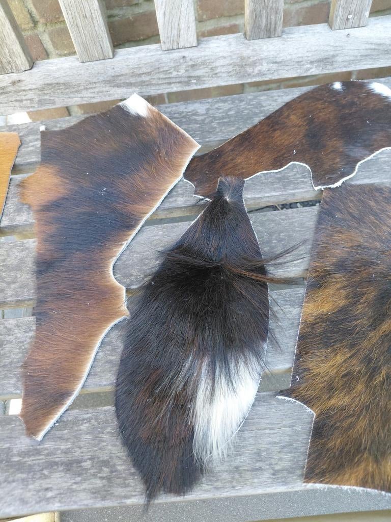 Partij leer / dierenhuiden ideaal voor hobby, DIY  bekleding, Leer of Kunstleer, Nieuw, Ophalen of Verzenden, 30 tot 120 cm