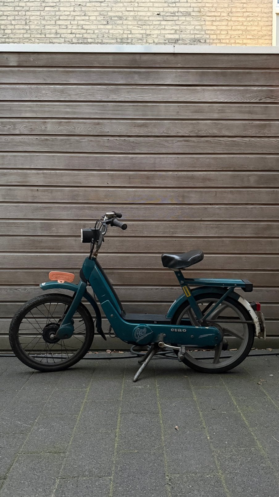 Vespa ciao blauw kenteken, Fietsen en Brommers, Ophalen, Zo goed als nieuw