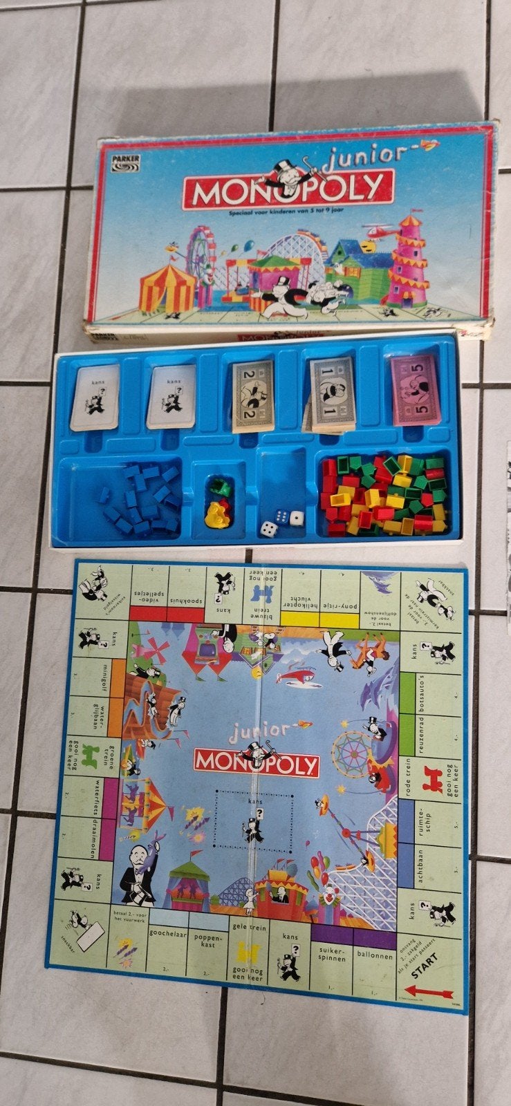 Monopoly Junior Bordspel - Klassiek Spel voor Kinderen, Drie of vier spelers, Ophalen of Verzenden, Gebruikt, Parker