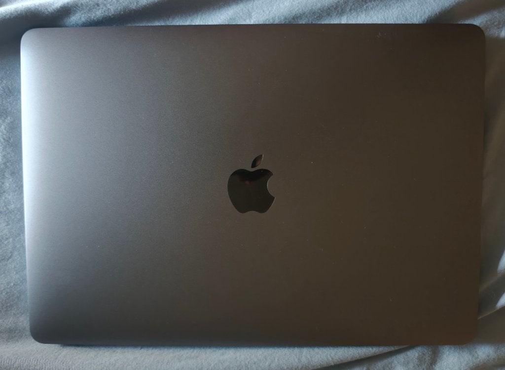 MacBook Pro 13 inch touchbar M2, 256 GB, Qwerty, 8 GB, 13 inch