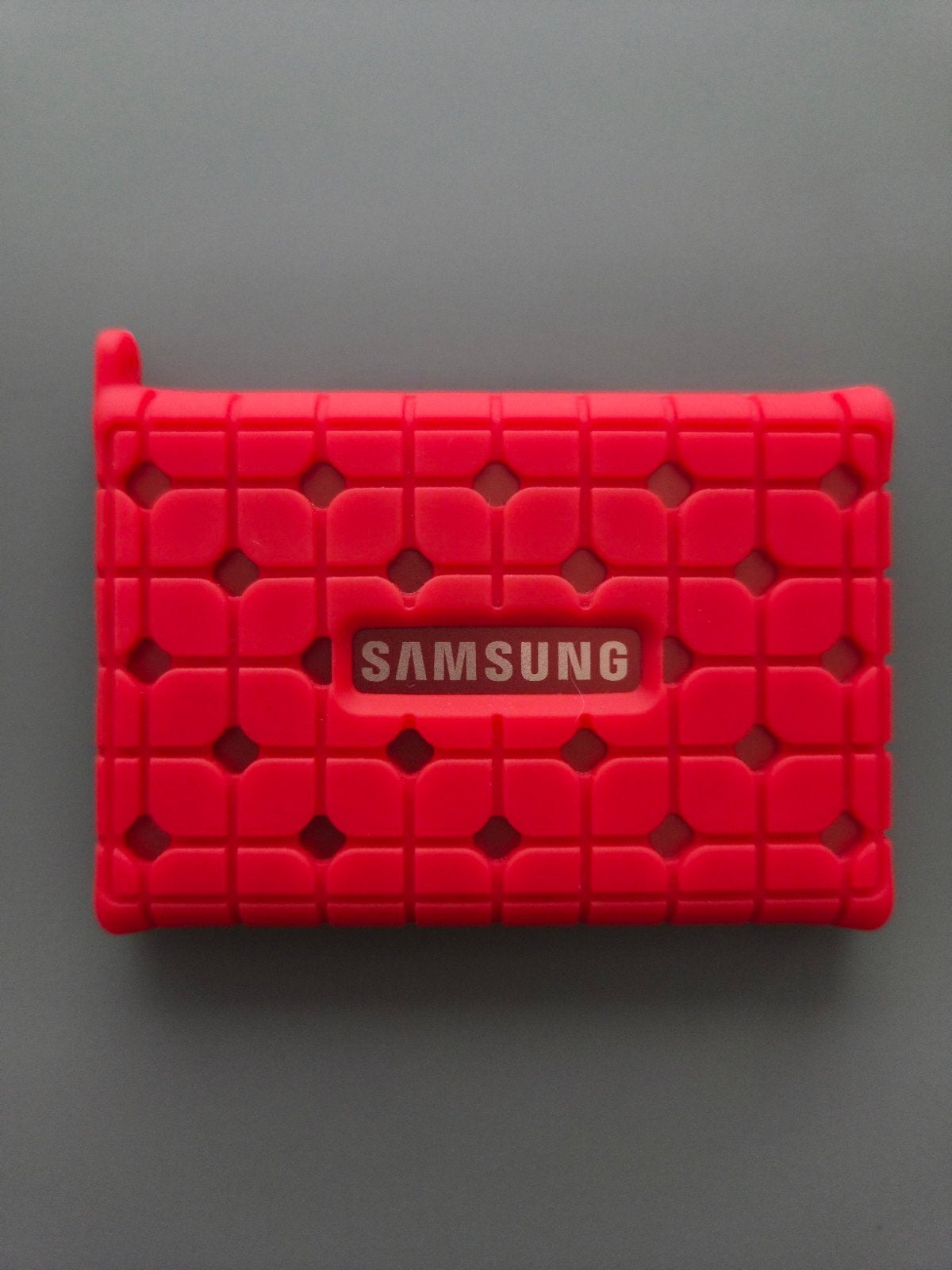 Samsung Portable SSD T7 1TB Rood met beschermhoes, Server, SSD, Ophalen of Verzenden, Zo goed als nieuw
