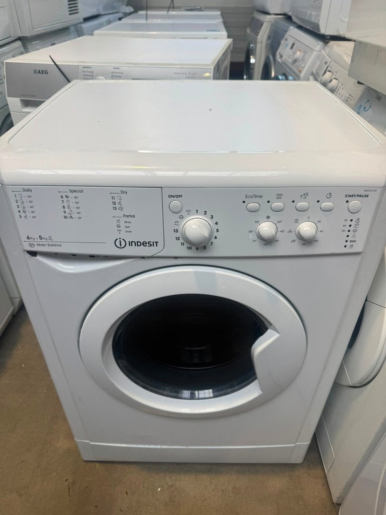 Indesit Wasdroog combi schoon garantie bezorging, Witgoed en Apparatuur, Was-droogcombinaties, Zo goed als nieuw, 6 tot 8 kg, Minder dan 85 cm