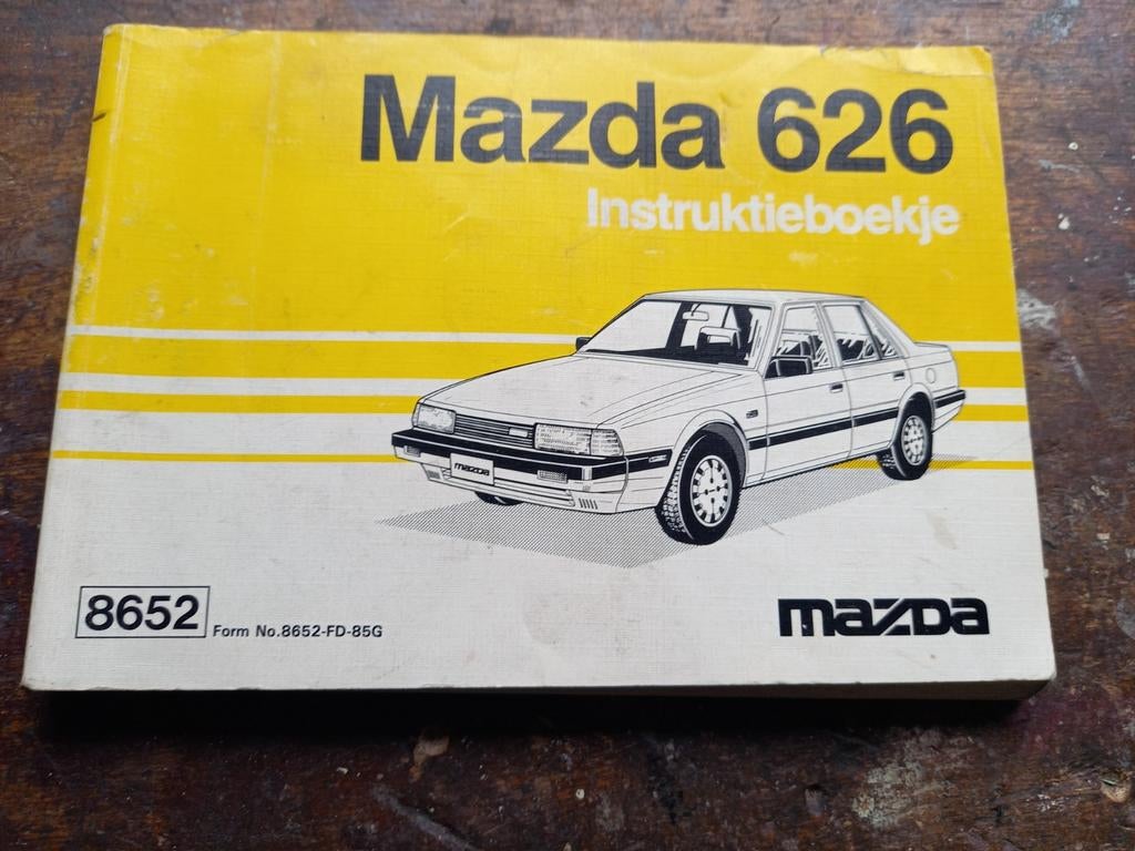 Instruktieboekje MAZDA 626  1985 NL/ F, Ophalen of Verzenden