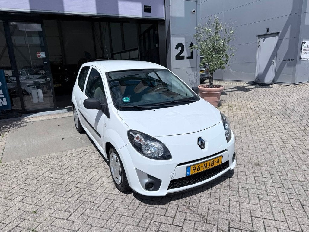 Renault Twingo 1.2-16V Authentique AIRCO! 2E EIG! NAP! INRUI, 839 kg, Gebruikt, Zwart, 4 cilinders