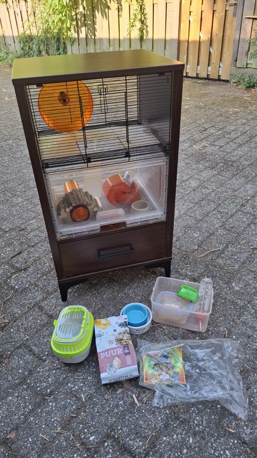Omlet Qute hamsterkooi. Kastje, Dieren en Toebehoren, Ophalen, Gebruikt