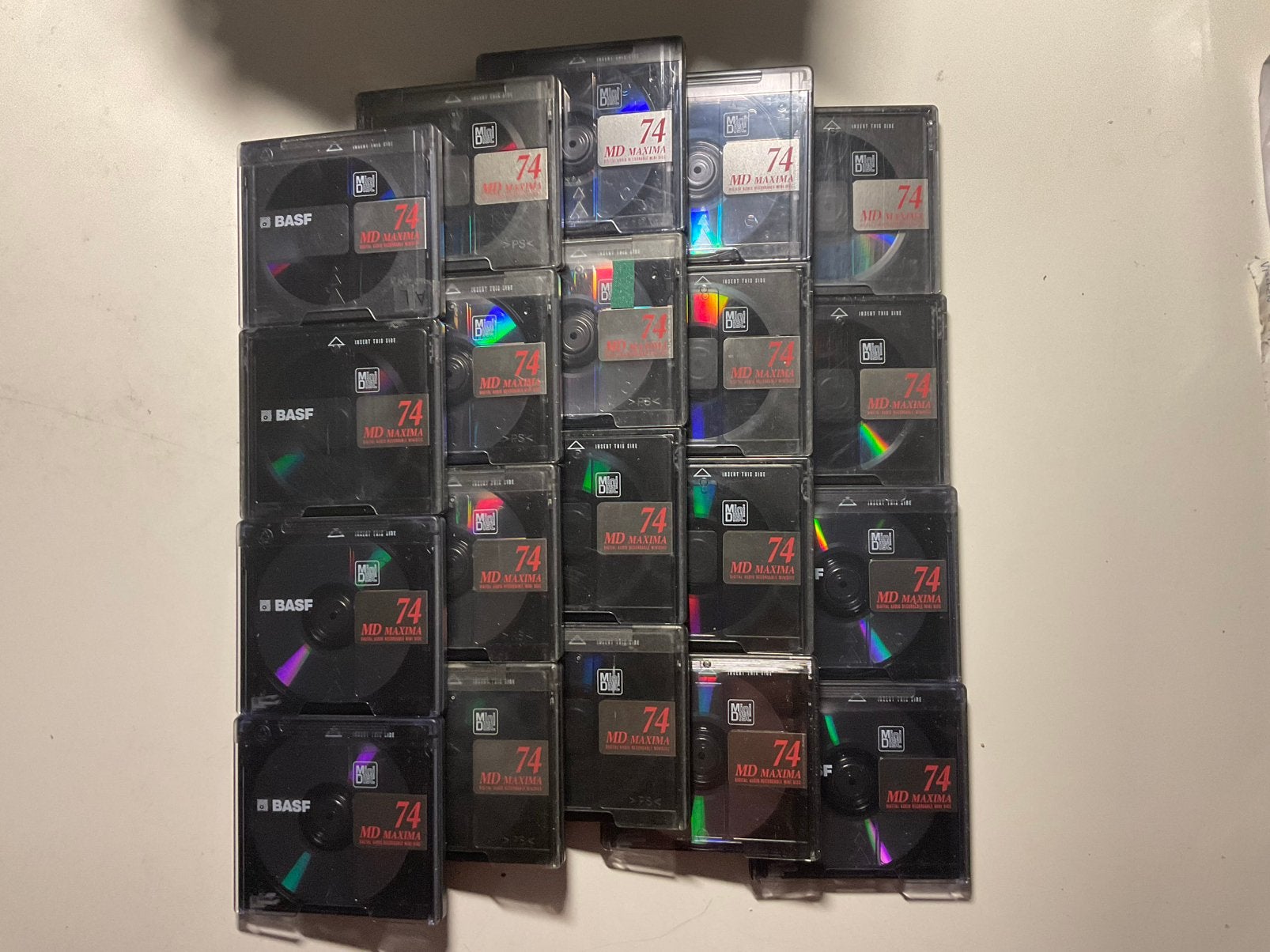 Minidisc’s. BASF MAXIMA 74.  20x  als nieuw. 74 minuten, Ophalen of Verzenden, Discman