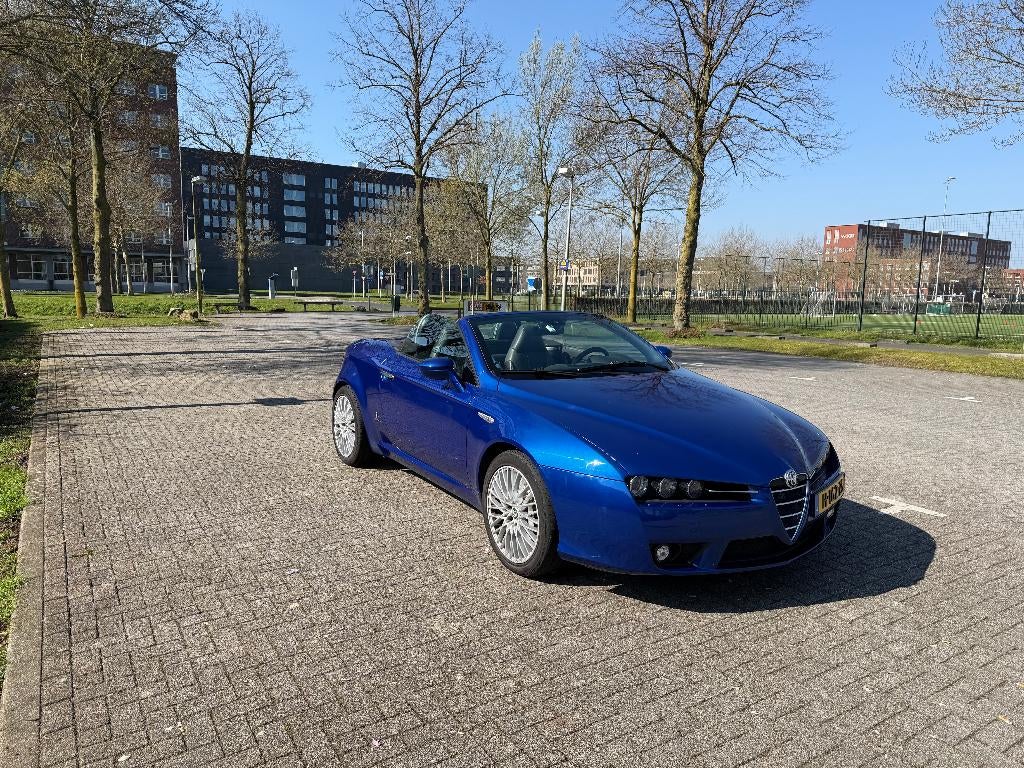 Alfa Romeo Spider 3.2 JTS Q4 2007 Blauw, Auto's, Alfa Romeo, Bedrijf, Spider, 4x4, ABS, Airbags, Airconditioning, Android Auto
