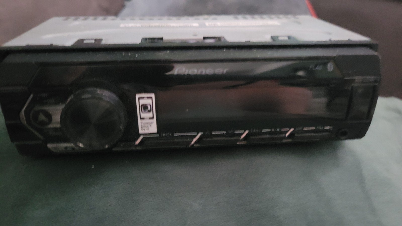 Pioneer Autoradio met USB en Bluetooth - Goed Geluid, Ophalen of Verzenden, Gebruikt