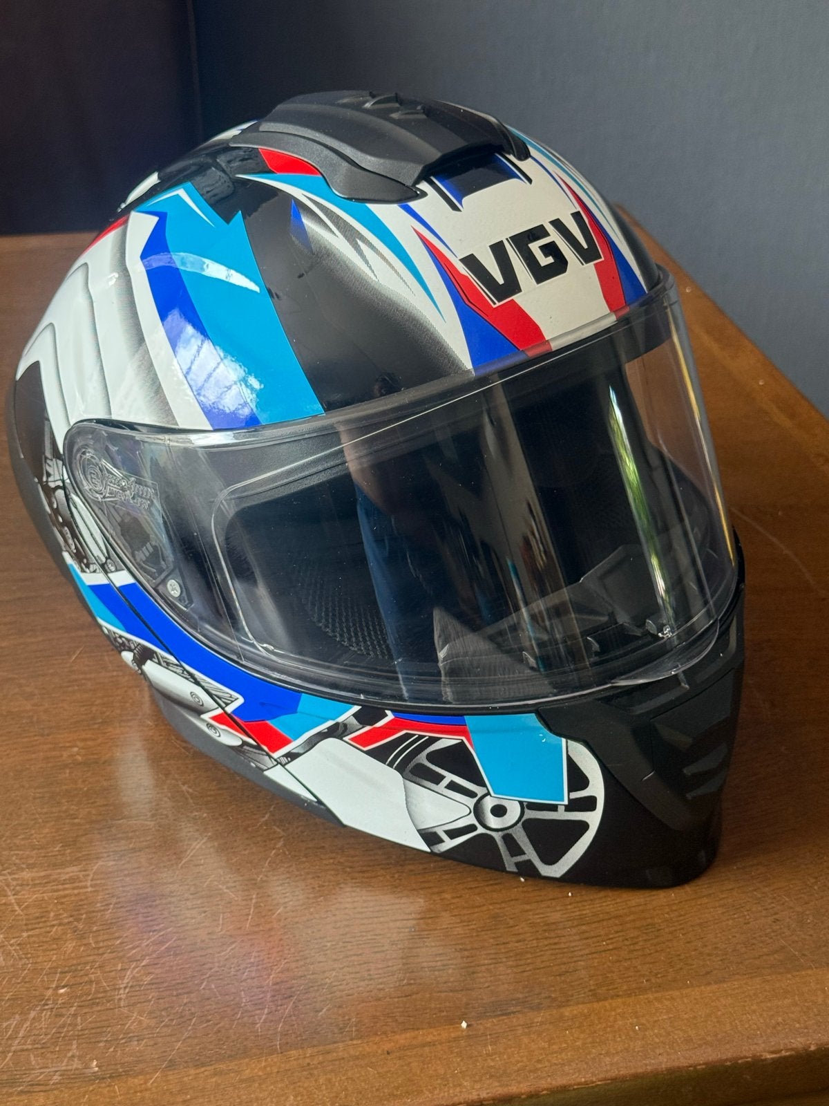 Nieuwe VGV Integraalhelm Maat M - Ongebruikt, Motoren, Kleding | Motorhelmen, Overige merken, M, Heren, Ophalen of Verzenden