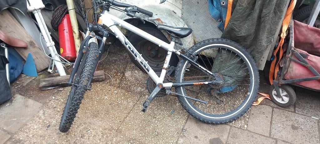 Gebruikte mountainbike - Ideaal voor opknappen, Fietsen en Brommers, Fietsen | Mountainbikes en ATB, Overige merken, Gebruikt