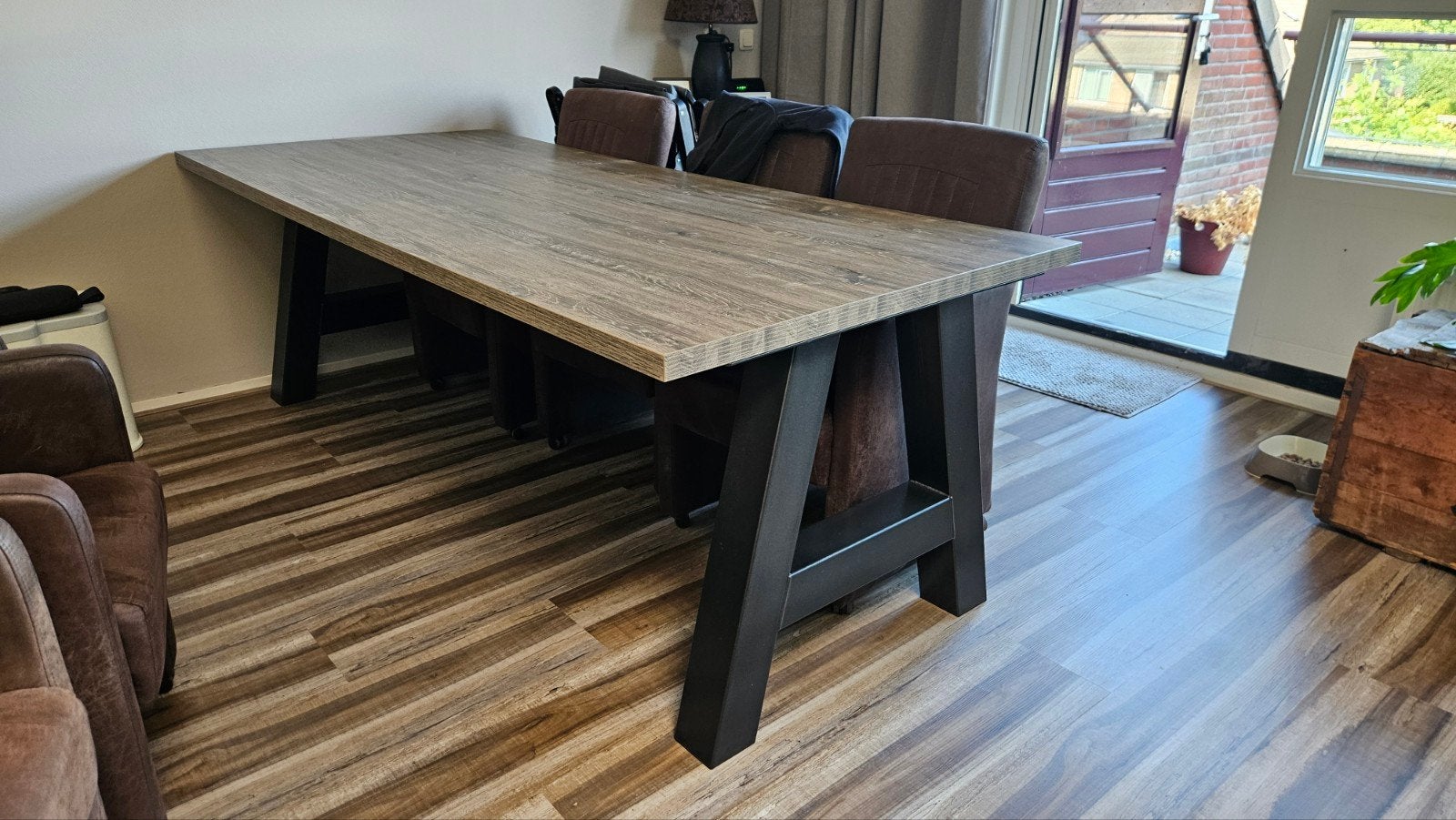 Stijlvolle eettafel en  salontafel met houtlook blad, 100 tot 150 cm, Modern, Industrieel, 50 tot 100 cm, Zo goed als nieuw
