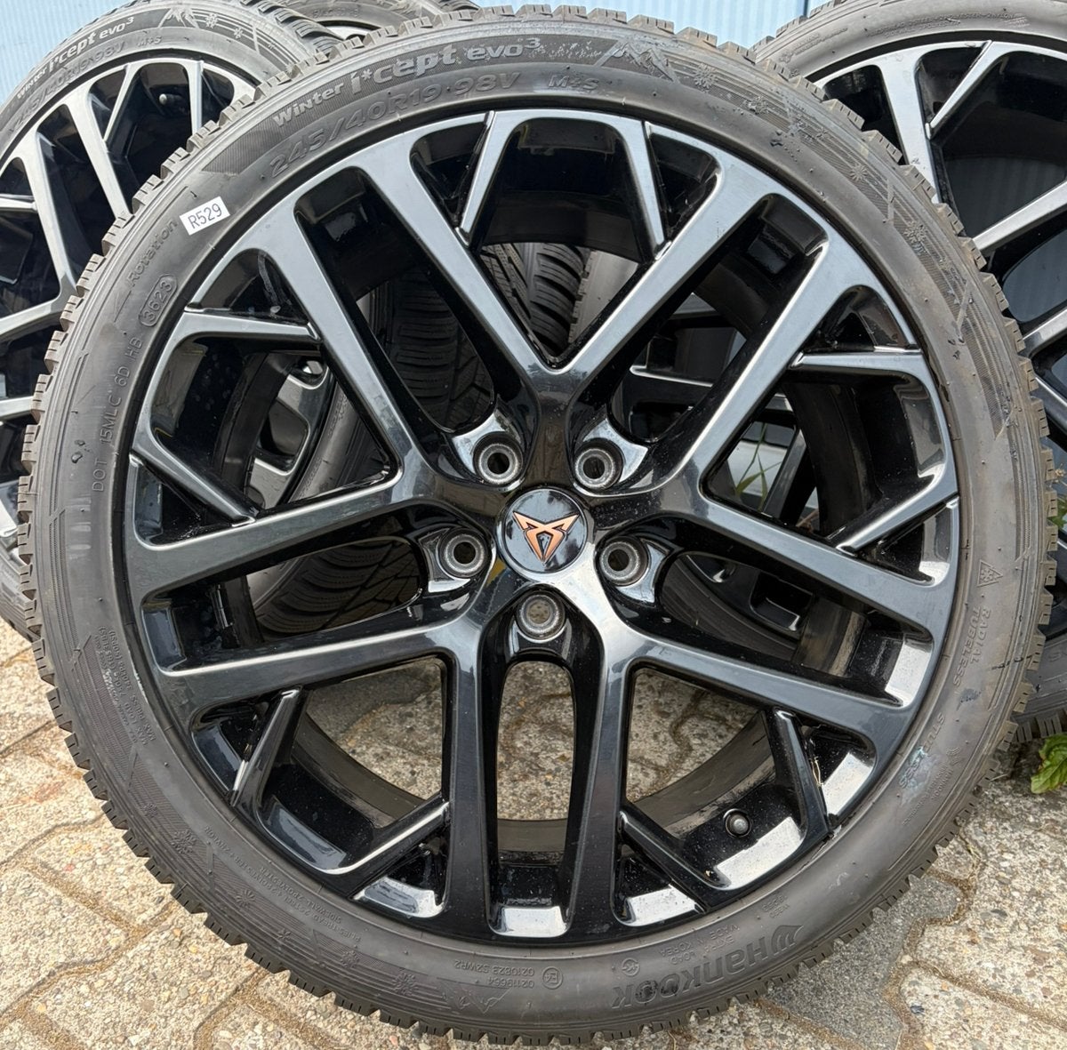 19” Originele Seat Cupra Formentor Velgen + Winterbanden, Auto-onderdelen, Banden en Velgen, 19 inch, 245 mm, Banden en Velgen