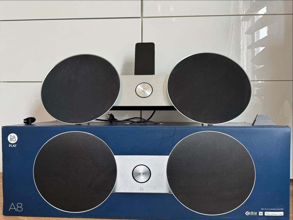 Bang & Olufsen BeoPlay A8, Zo goed als nieuw, 120 watt of meer, Front, Rear of Stereo speakers, Ophalen