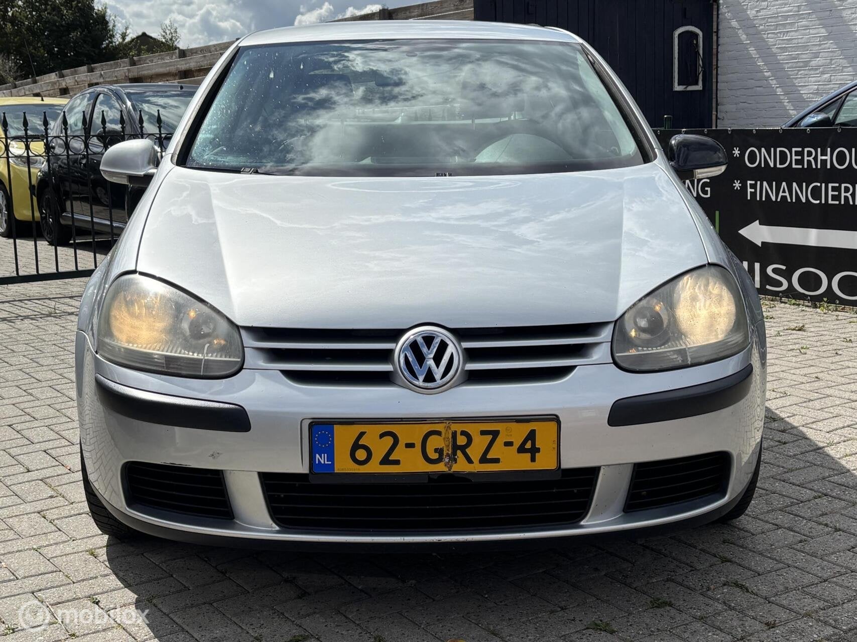 Volkswagen Golf 1.4 Trendline nieuwe koppeling | lange apk, Voorwielaandrijving, 15 km/l, Gebruikt, 4 cilinders