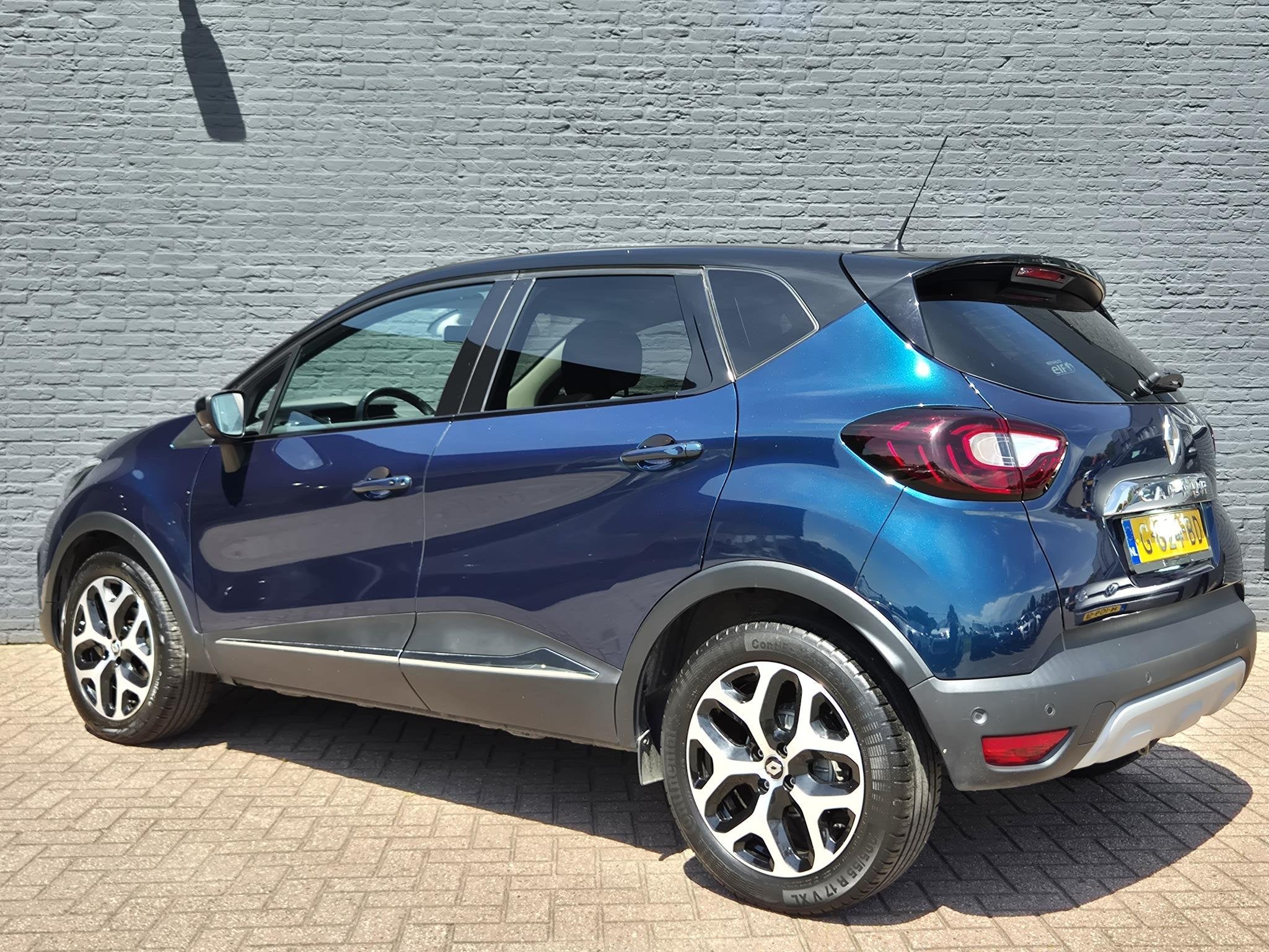 Renault Captur 0.9 TCe Intens | Cruise Control | Navigatie |, Voorwielaandrijving, 898 cc, Stof, Gebruikt