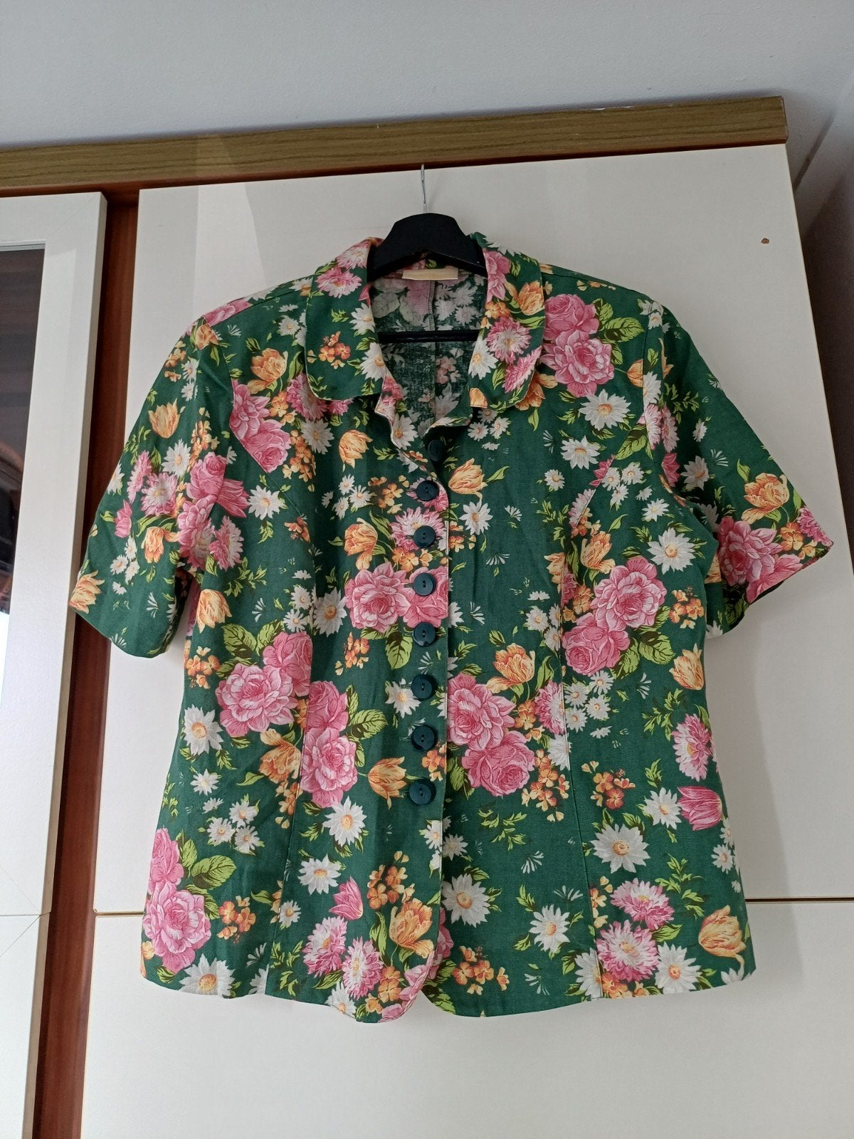 Prachtige GEIGER BLOUSE. ZGAN, Kleding | Dames, Ophalen of Verzenden, Zo goed als nieuw, Maat 38/40 (M)