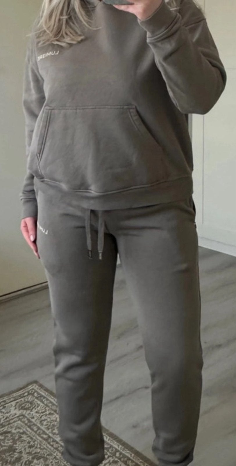 Lumiere khaki kleurige trainingspak met hoodie met zakken, Ophalen of Verzenden, Zo goed als nieuw, Maat 34 (XS) of kleiner, Groen