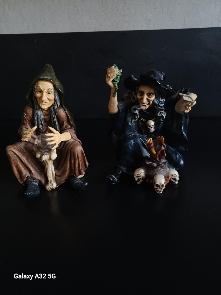 Set van 2 Heksen Beeldjes - Fantasy Decoratie, Ophalen of Verzenden