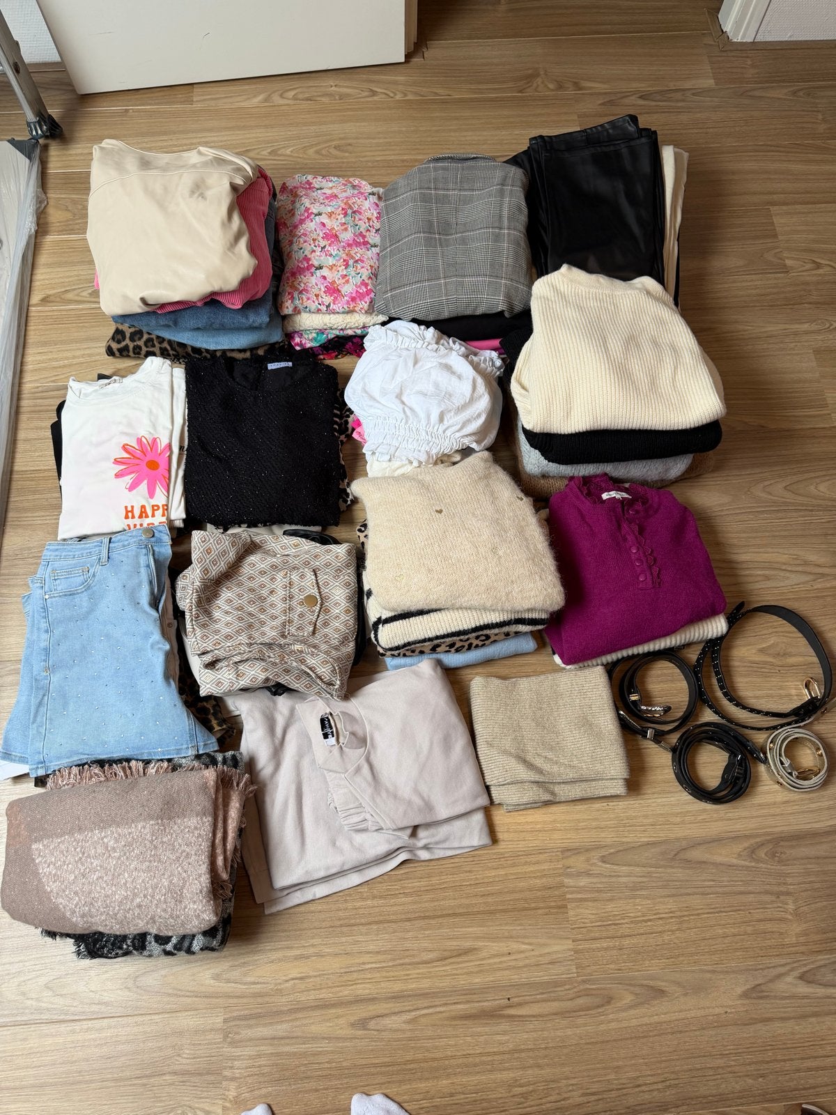 Groot Dames Kledingpakket Maat M/L & 40, Kleding | Dames, Ophalen, Zo goed als nieuw, Maat 38/40 (M)