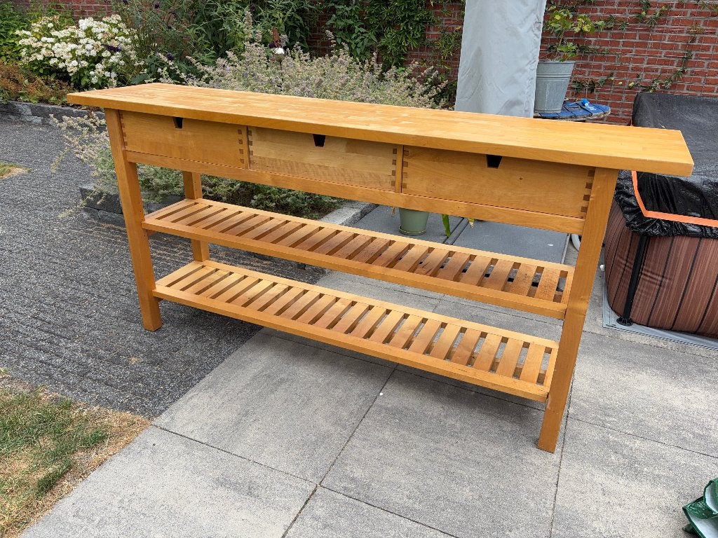 Bijzettafel IKEA massief hout, Huis en Inrichting, Tafels | Bijzettafels, Ophalen, Gebruikt, 75 cm of meer, 60 cm of meer