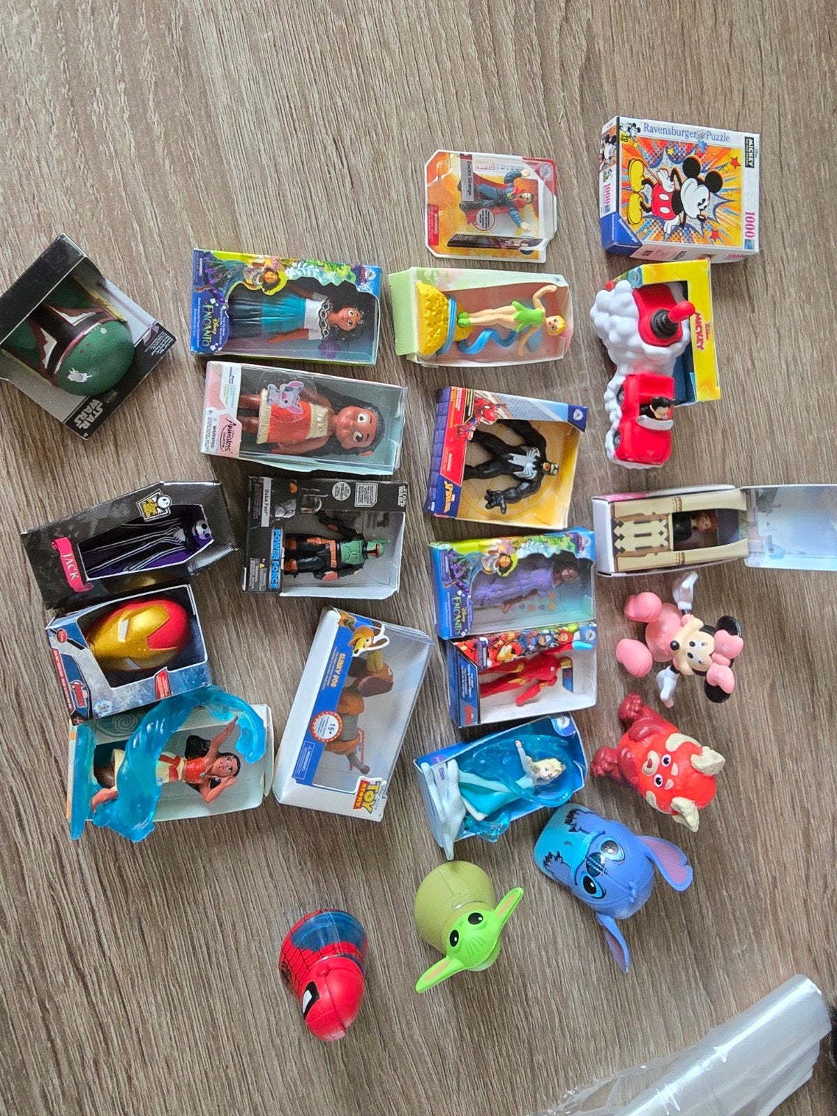 poppenhuis Disney speelgoed voor poppenhuis - Diverse figure, Ophalen of Verzenden, Zo goed als nieuw, Poppenhuis