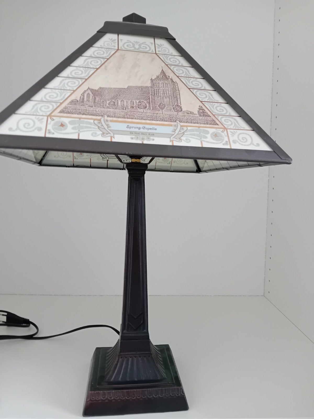 tafellamp met afbeeldingen Sprang Capelle, Ophalen, Gebruikt, 50 cm